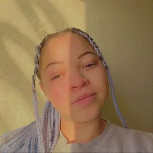 Meet your Posher, Halima